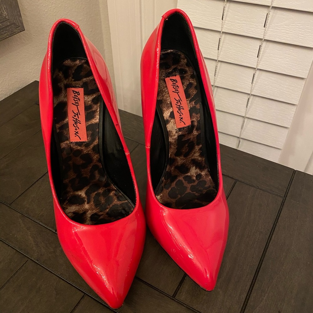 Betsy Johnson Pump Heels